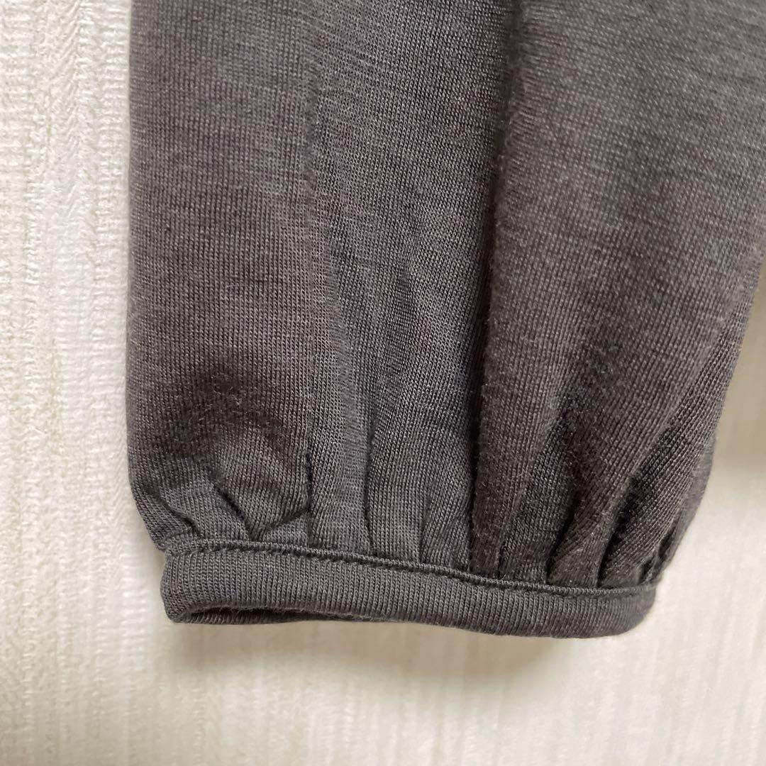 新品 PINORE カシミヤ10% ギャザー タートルネックトップス サイズ38 新品 PINORE カシミヤ10% ギャザー タートルネックトップス サイズ38