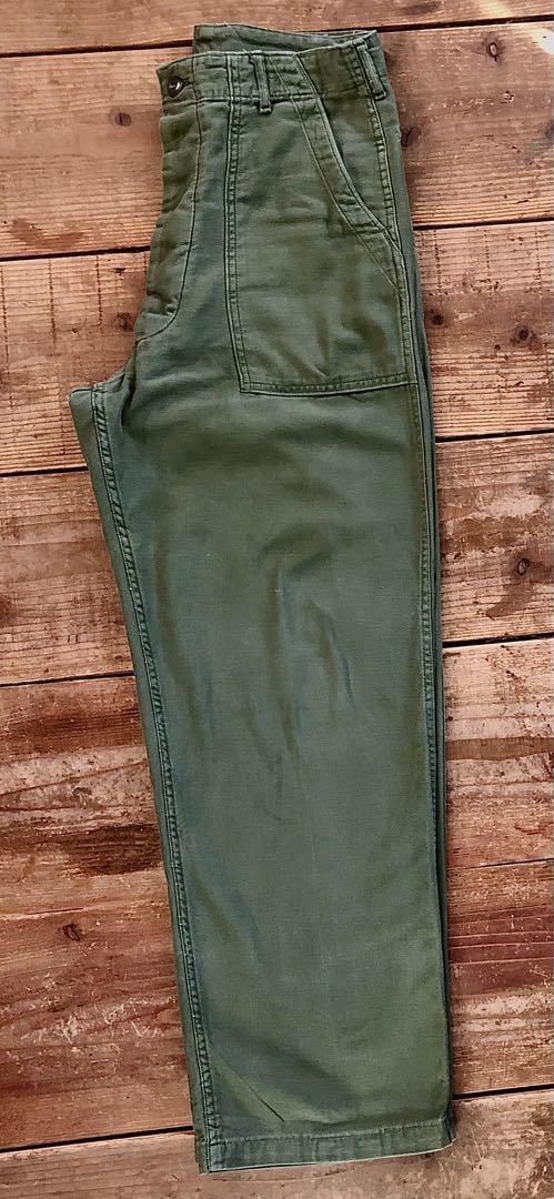 米軍実物60年代OG-107ベイカーパンツ 32 x 31ボタンフライ　枯渇