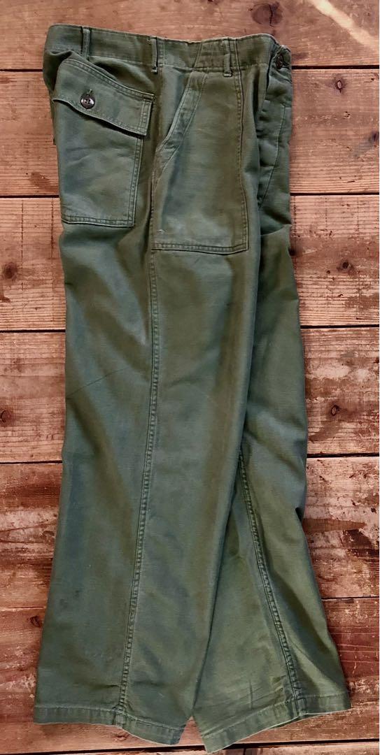 米軍実物60年代OG-107ベイカーパンツ 32 x 31ボタンフライ　枯渇