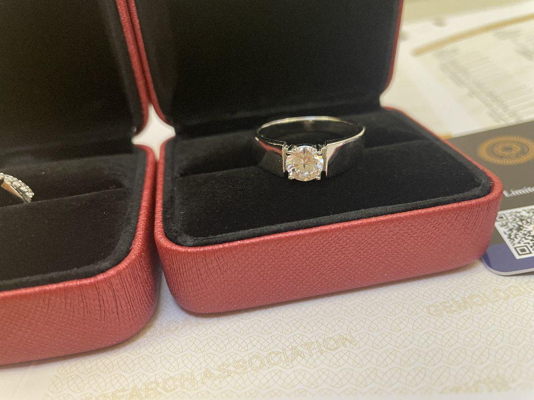 超美品 Pt950絶品 ダイヤモンド指輪 1ct 結婚ダイヤの指輪