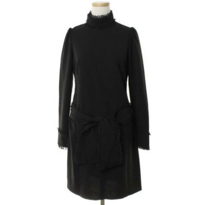 【valentino garavani】ひざ丈ワンピース VALENTINO ブラック ひざ丈ワンピース 半袖