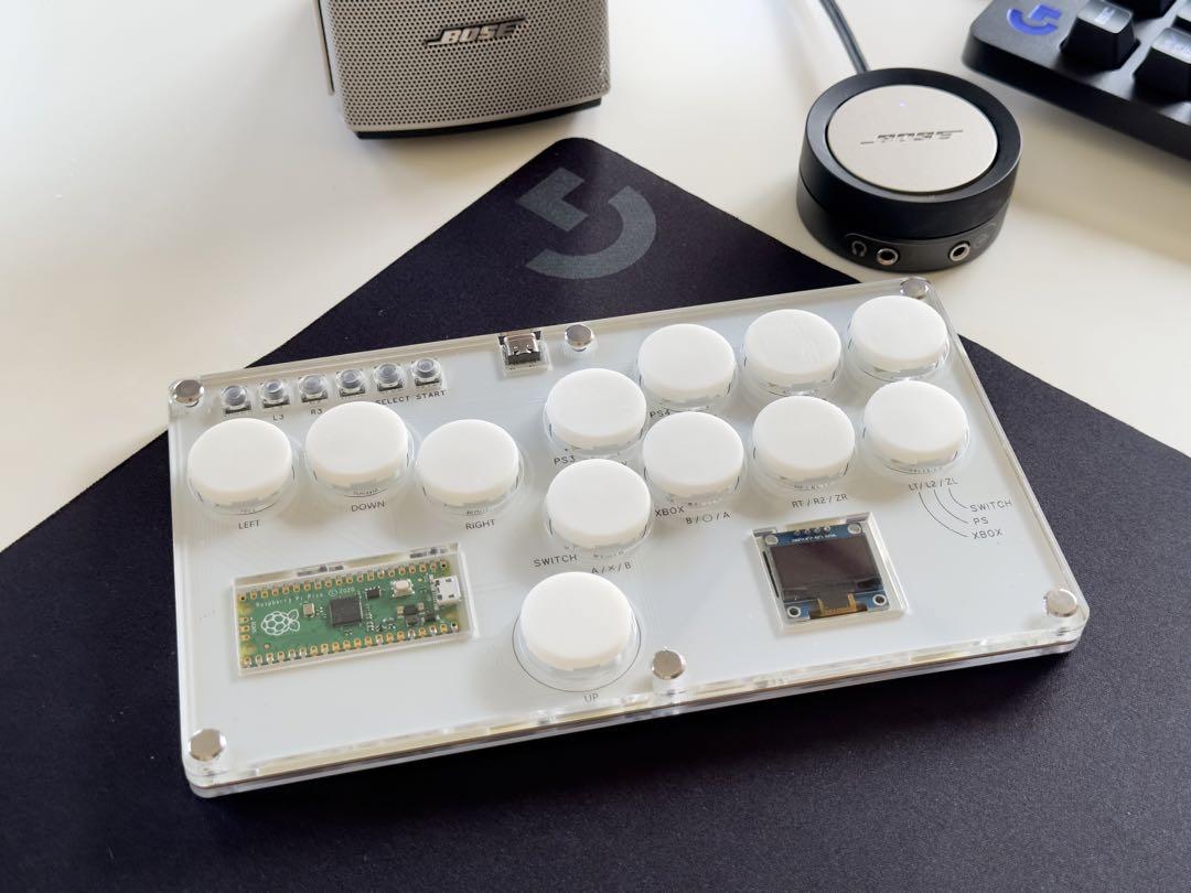 薄型レバーレスコントローラー/ ヒットボックス Amazon.co.jp: hitBOX PS4,Switch® & PC対応 レバーレスゲーム