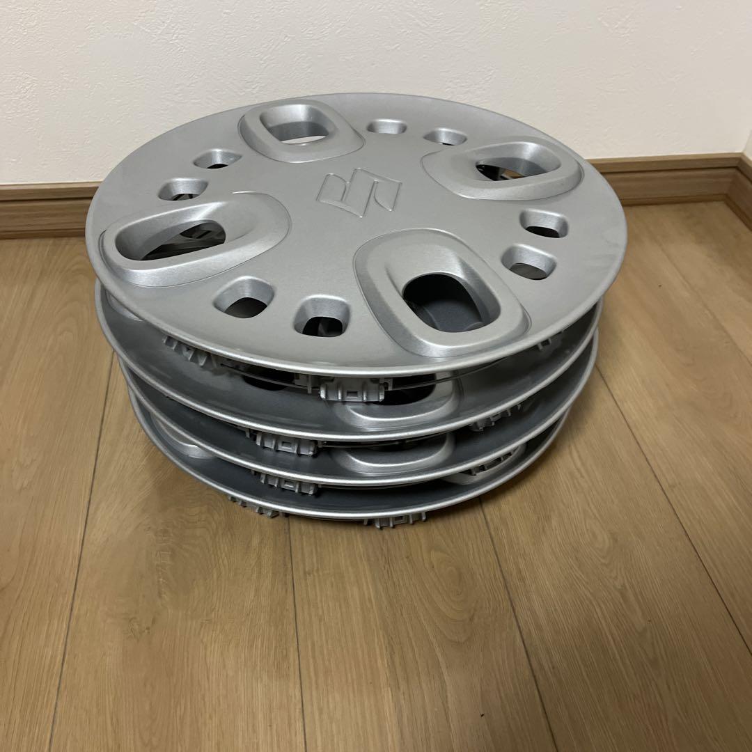 スズキ　スペーシア　ホイールキャップ　４枚セット　カバー