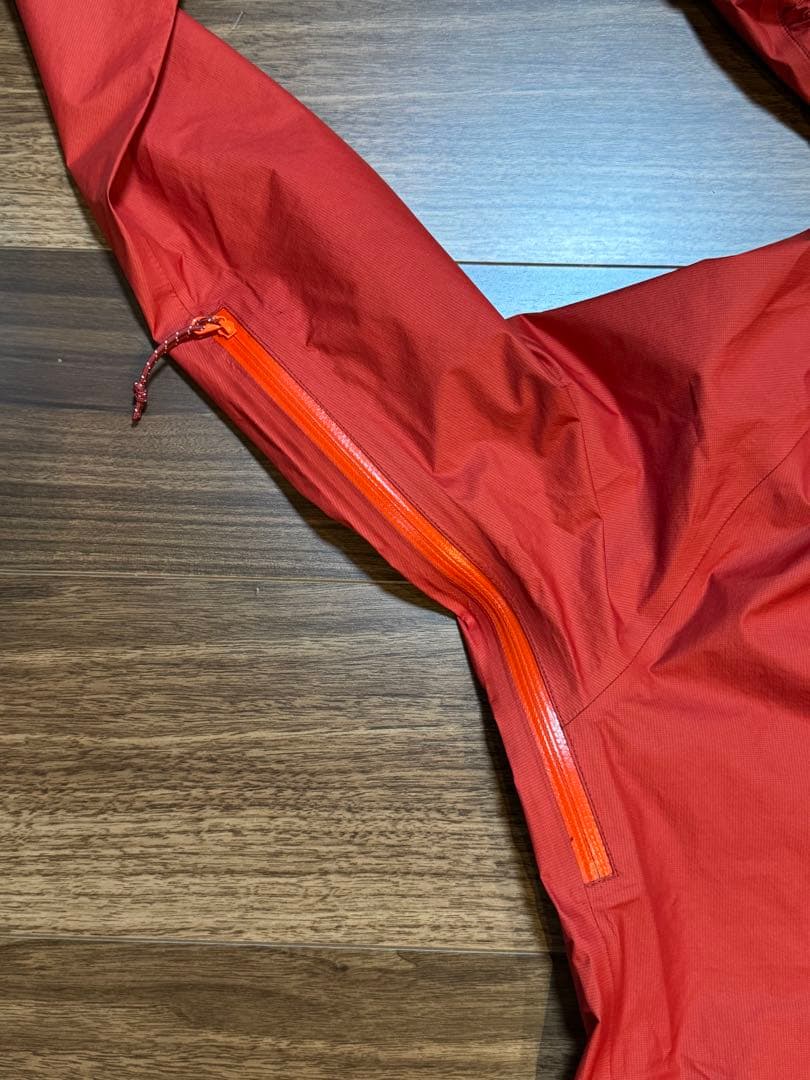 mont-bell トレントフライヤーレインジャケット S レッド