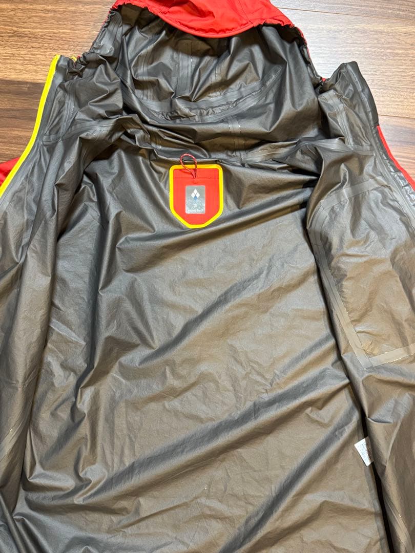 mont-bell トレントフライヤーレインジャケット S レッド