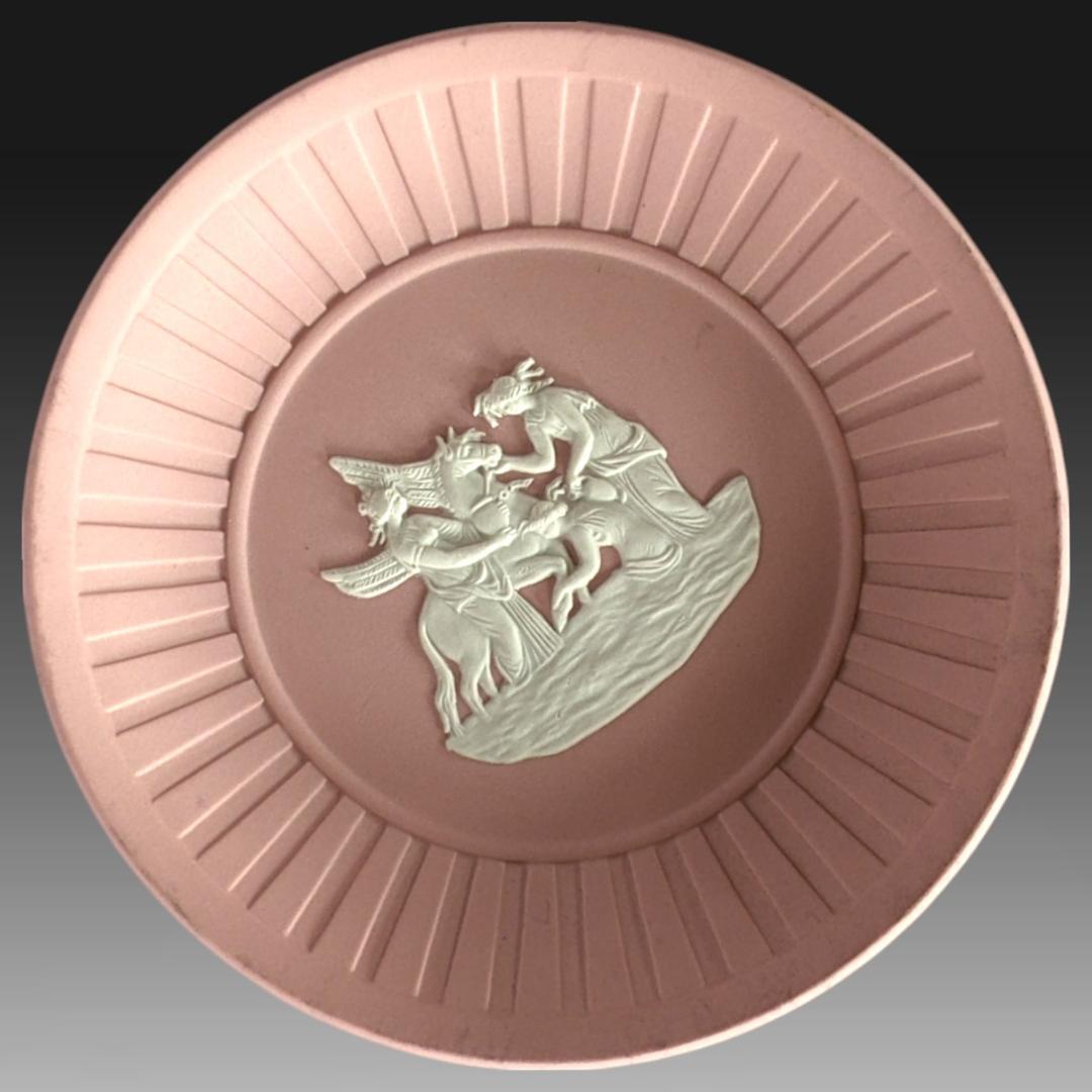 極美品/ウェッジウッド ジャスパー ピンク 飾り皿 神話図
