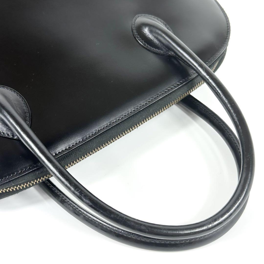 美品 CELINE カーフレザー 2way トートバッグ ブラック ゴールド金具 美品 CELINE カーフレザー 2way トートバッグ ブラック ゴールド