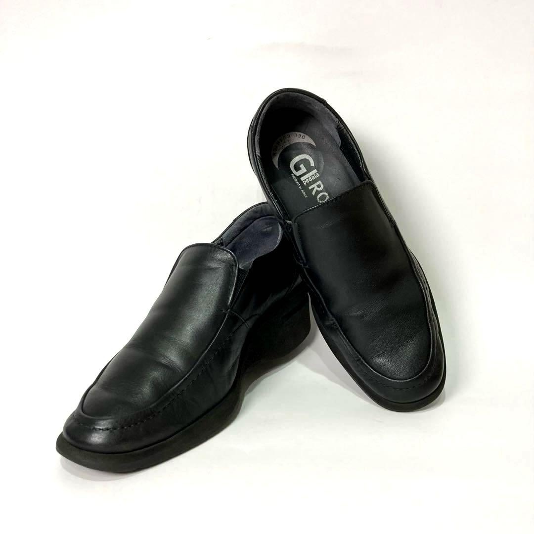 【美品】25cmアシックスPEDALA黒レザー ローファースリッポン　サイドゴア 美品】25cmアシックスPEDALA黒レザー ローファースリッポン