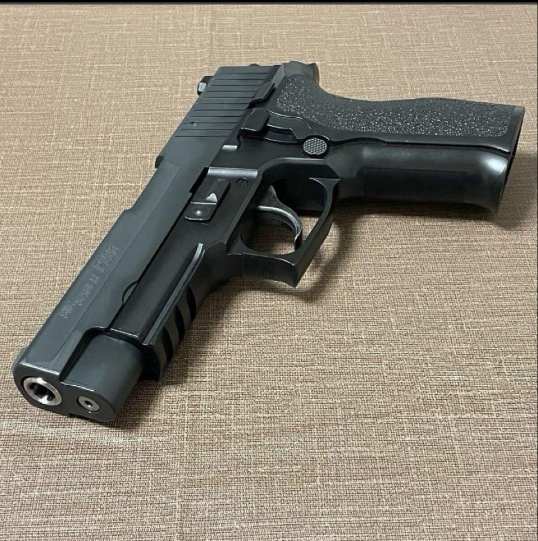東京マルイ SIG SAUER P226 E2 オマケ多数‼️