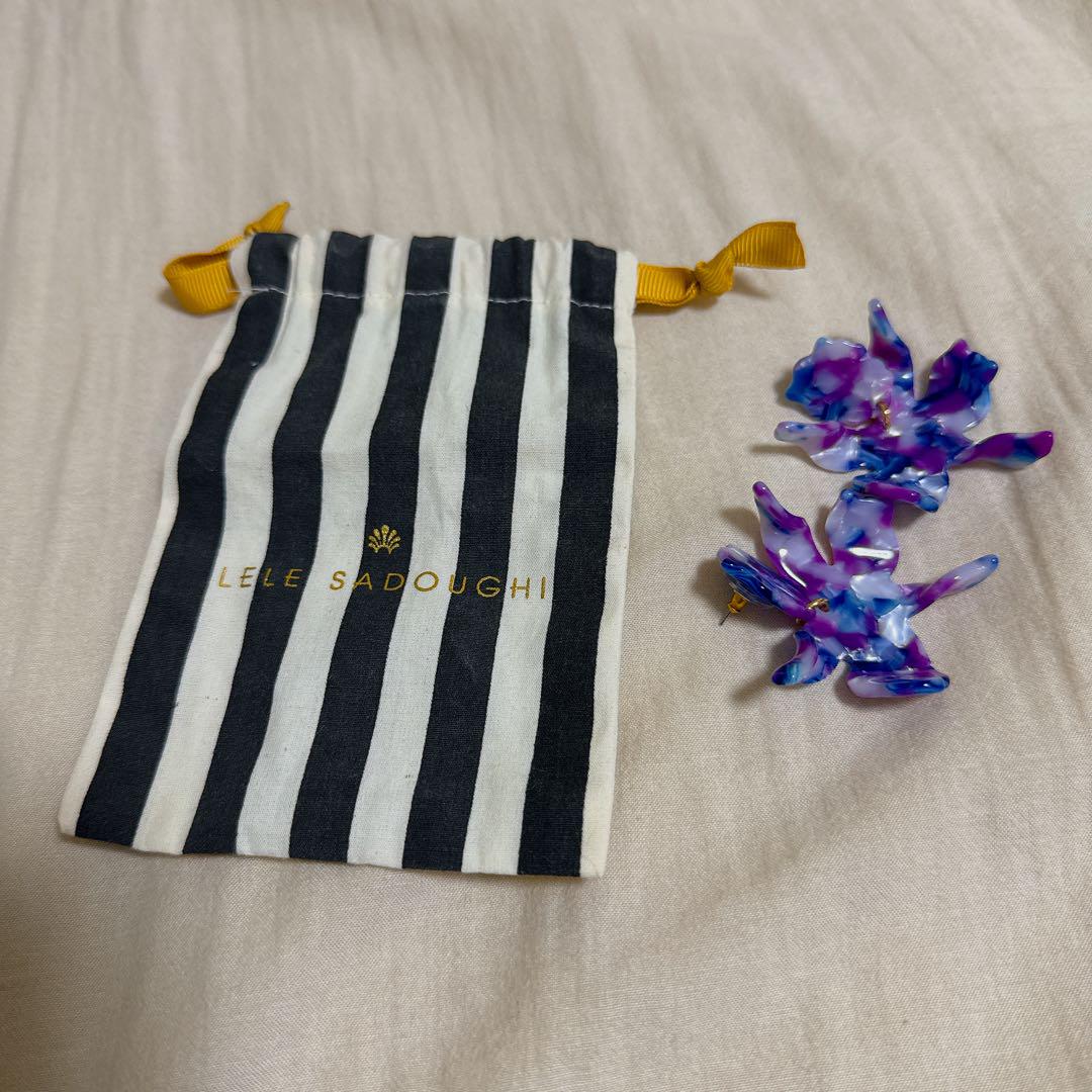 【それいゆ】LELE SADOUGHI リリーモチーフピアス