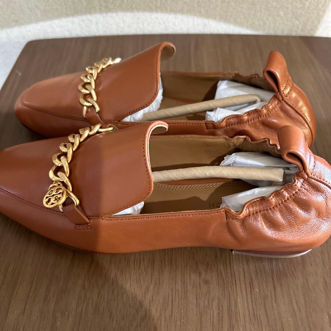 TORY BURCH ブラウン チェーン付きローファー23cm・Tory Burch KIN-KAAI_COM
