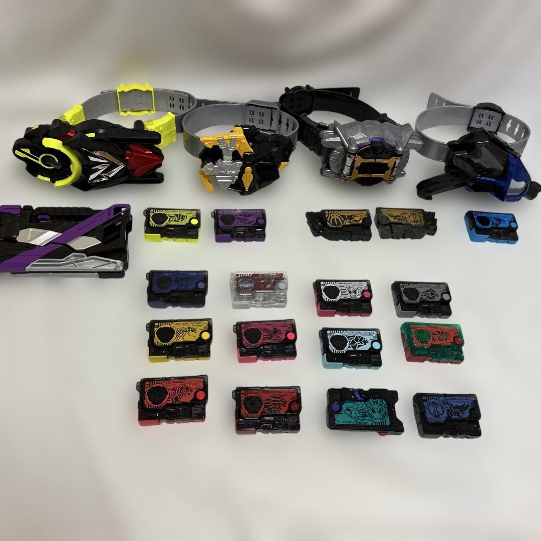 仮面ライダーゼロワン　変身ベルト　まとめ売り 仮面ライダーゼロワン 変身ベルトまとめ売り