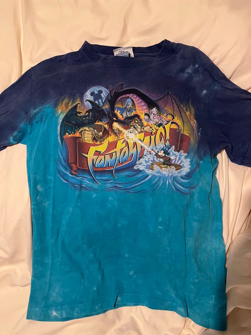 disney ディズニー ファンタズミック Tシャツ ミッキー目立った傷や汚れなし