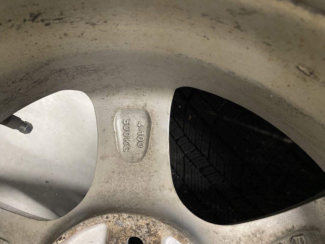 ナンカン　AW-1 スタッドレス　ホイール付き　185/60r15 スイフト等