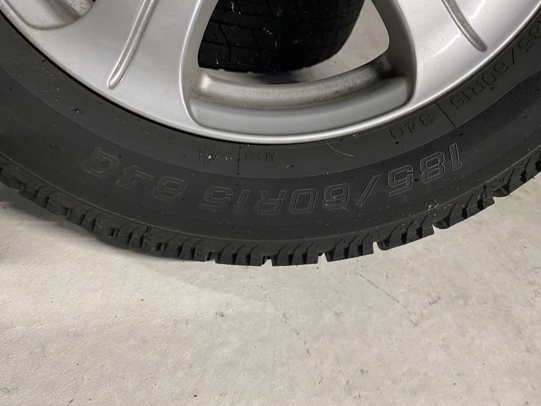ナンカン　AW-1 スタッドレス　ホイール付き　185/60r15 スイフト等