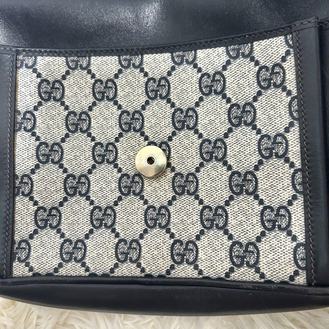 オールドグッチ OLD GUCCI ショルダーバッグ シマ ロゴ金具