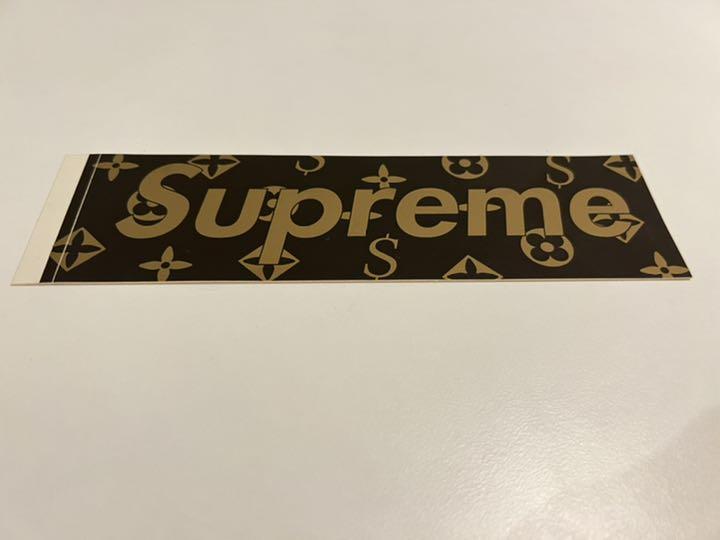 SUPREME LOUIS VUITTON ステッカー