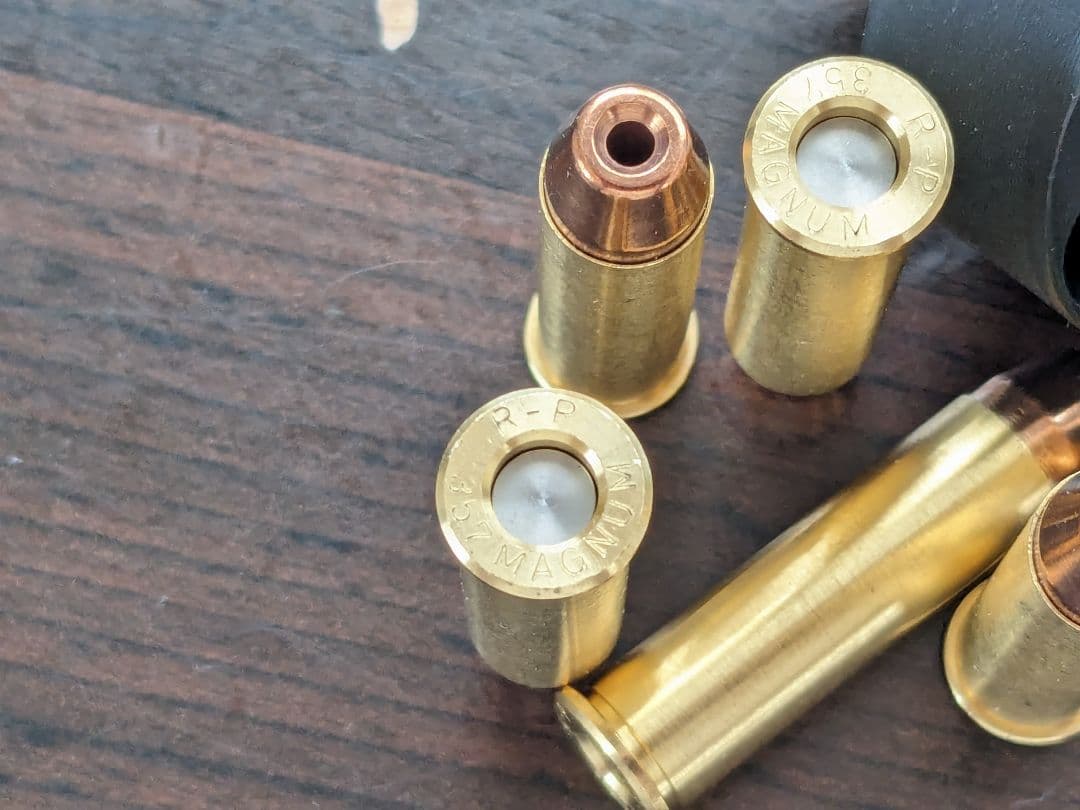 コクサイ　357マグナムカート　未発火　スピードローダー　付 コクサイ 357マグナムカート 未発火 スピードローダー 付 - メルカリ