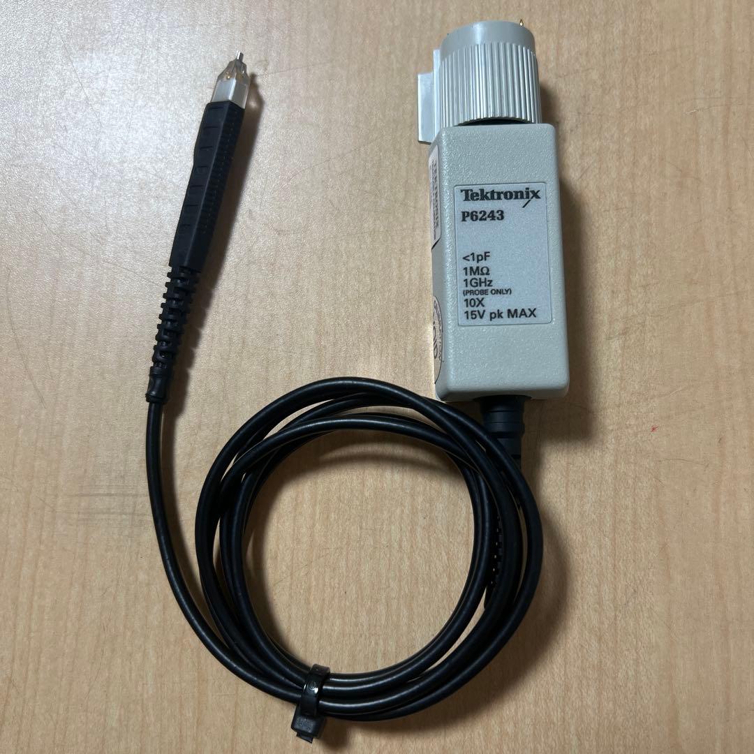 1 Tektronix P6243 高精度プローブ
