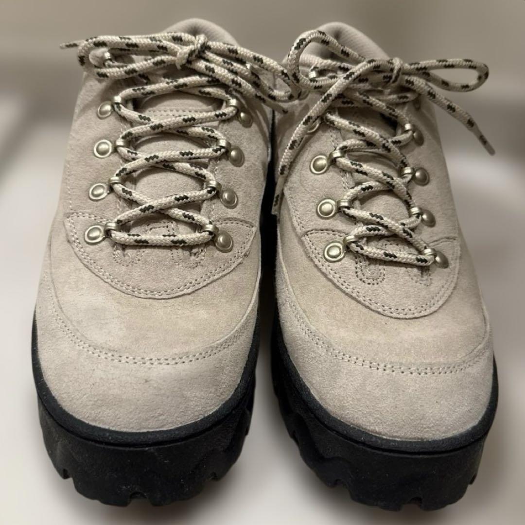 NIKE ラハールロースニーカー ベージュ 26.0センチ - メルカリ