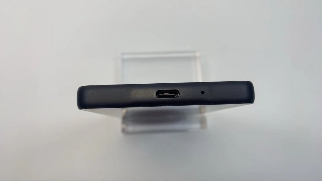 ブラック目立った傷や汚れなし