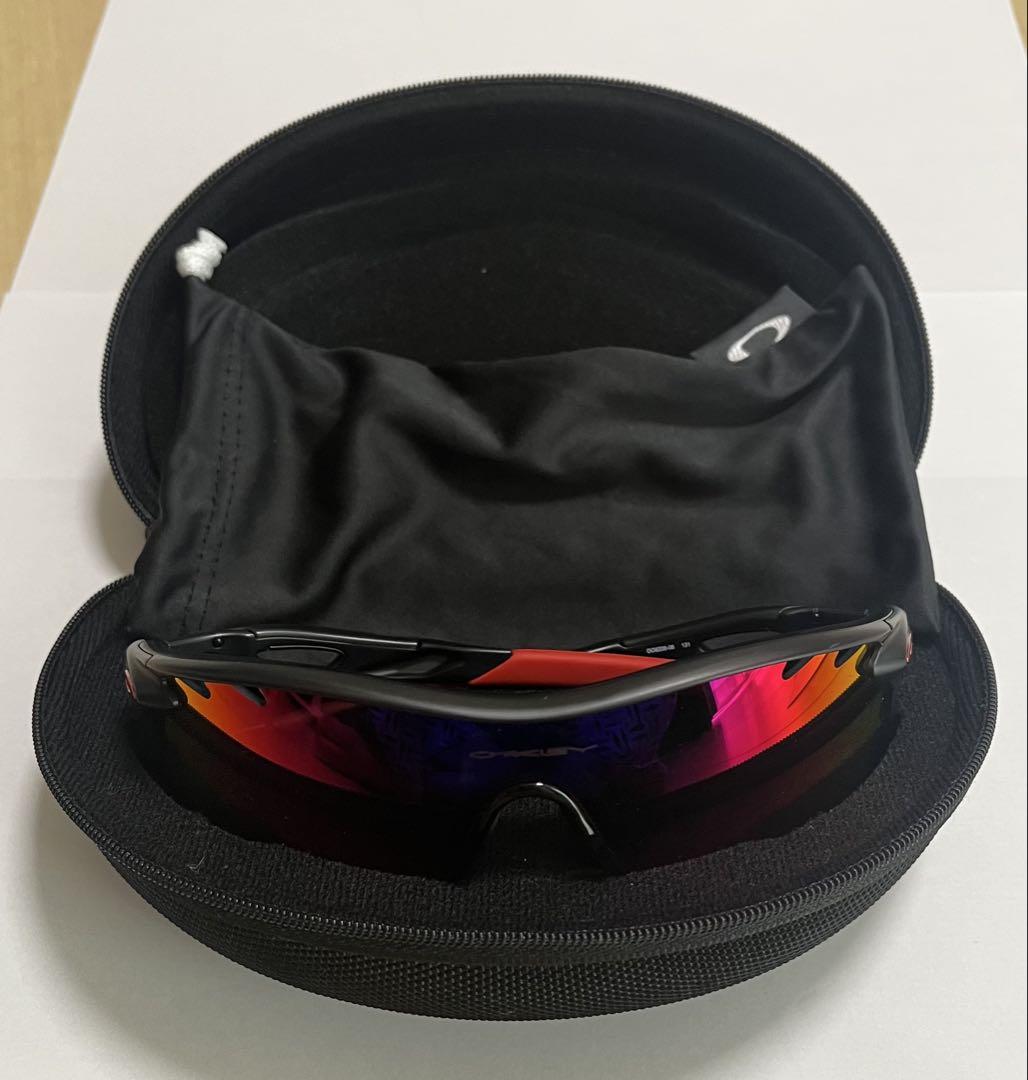 Oakley RADAR LOCK サングラス 赤 黒 - メルカリ