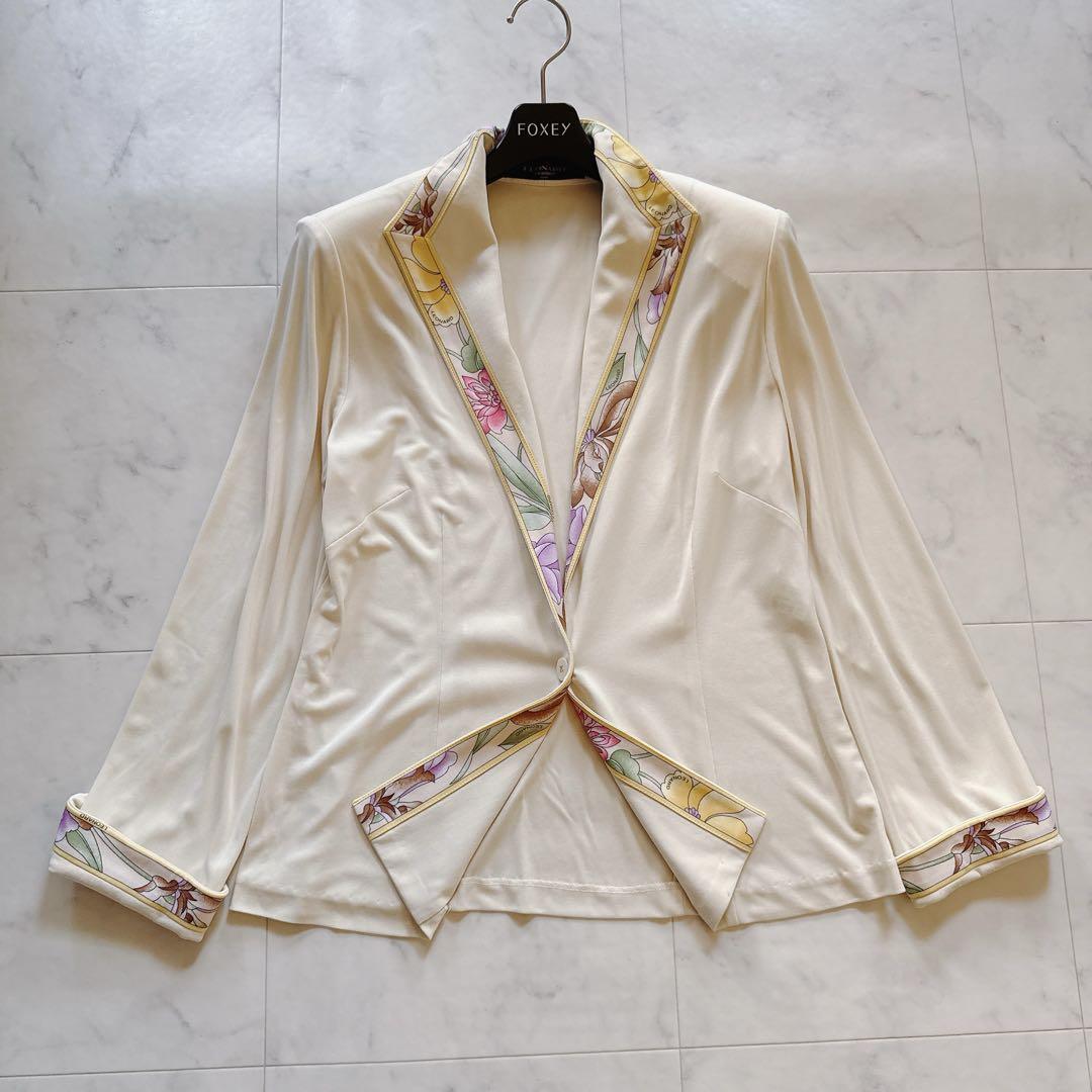 美品✨レオナール 上質カンカン ジャケット 羽織 花柄 トリム 大きいサイズLL