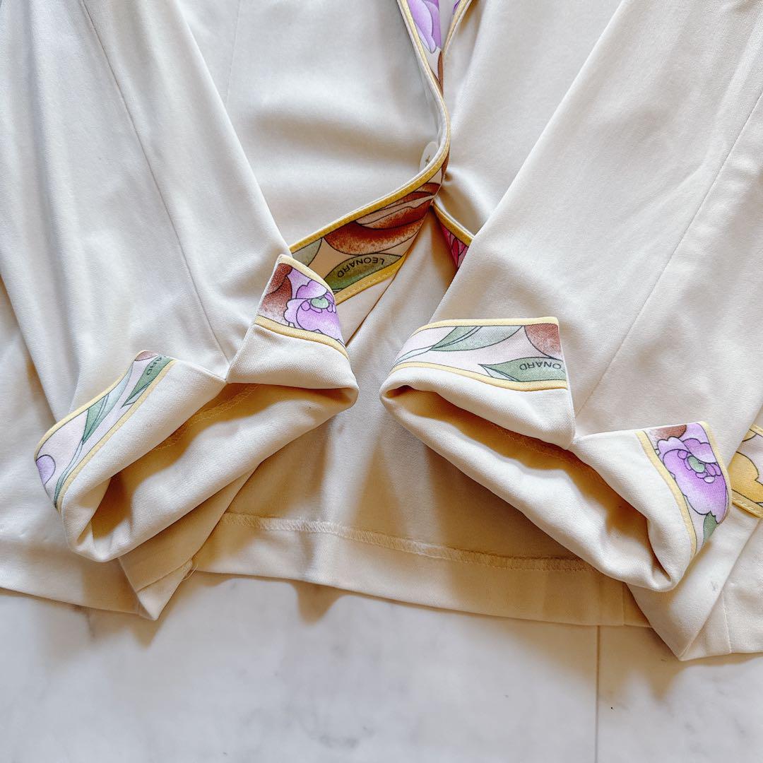 美品✨レオナール 上質カンカン ジャケット 羽織 花柄 トリム 大きいサイズLL