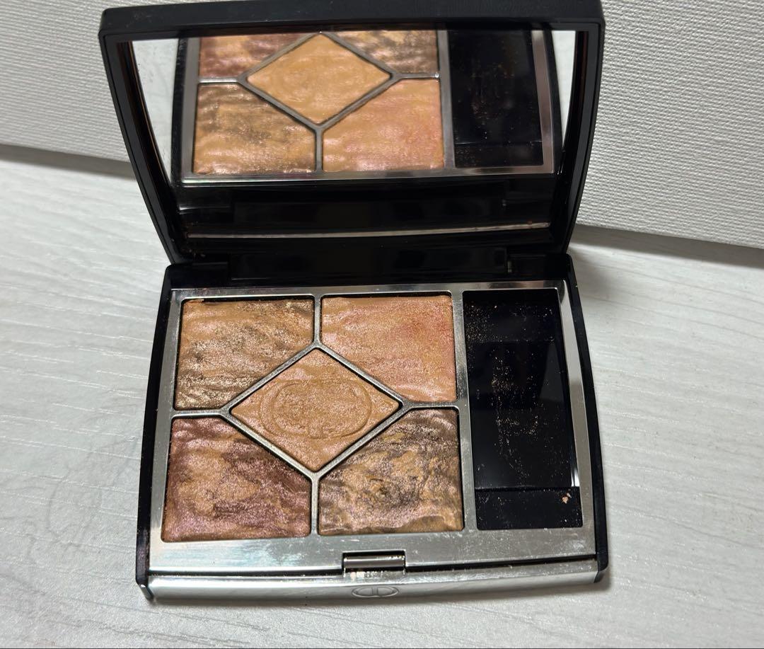 タイムセール‼️Dior サンク クルール クチュール699