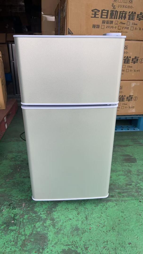 中古美品 冷蔵庫 一人暮らし冷凍冷蔵庫 60L　シルバー 中古美品 冷蔵庫 一人暮らし冷凍冷蔵庫 60L シルバー - メルカリ