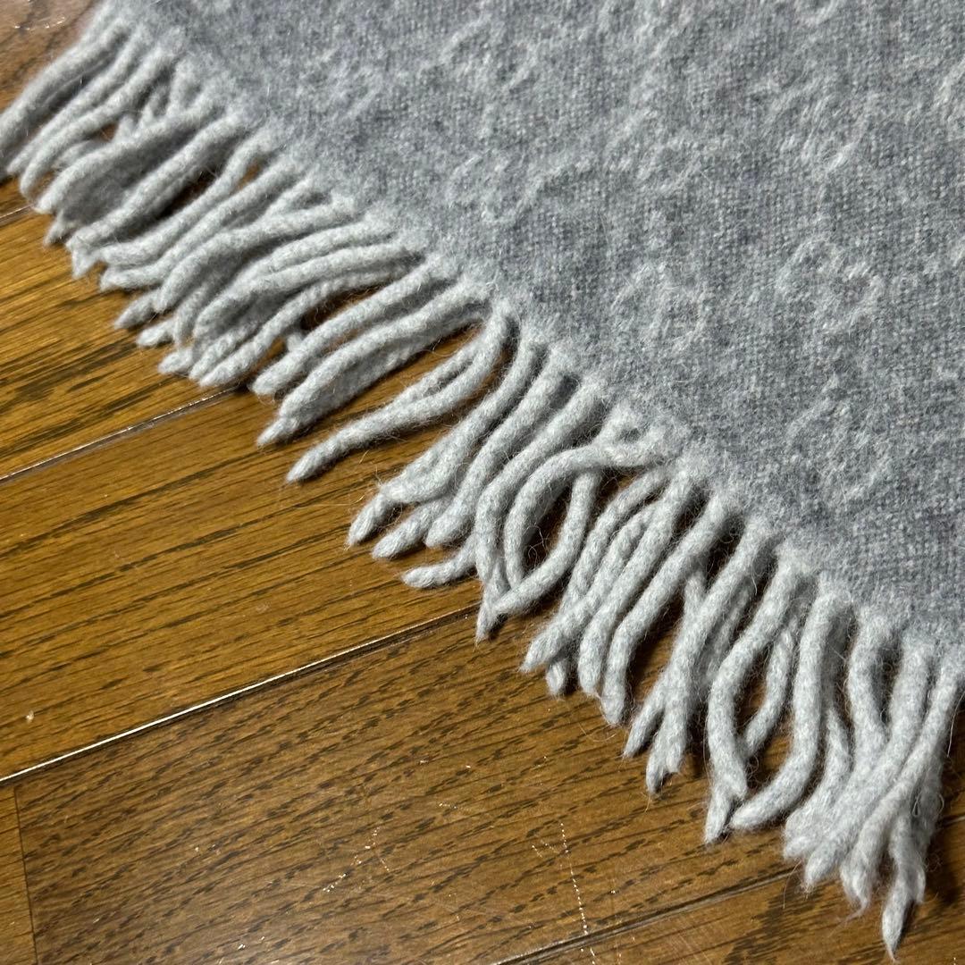 定番✨GUCCI グッチ マフラー GG柄 シェリーライン フリンジ グレー 定番✨GUCCI グッチ マフラー GG柄 シェリーライン フリンジ グレー