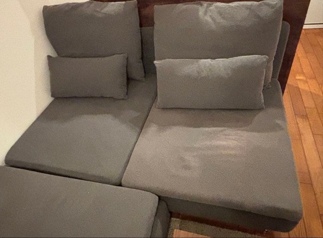 グレー ソファ 3人掛け 4クッション付き目立った傷や汚れなし