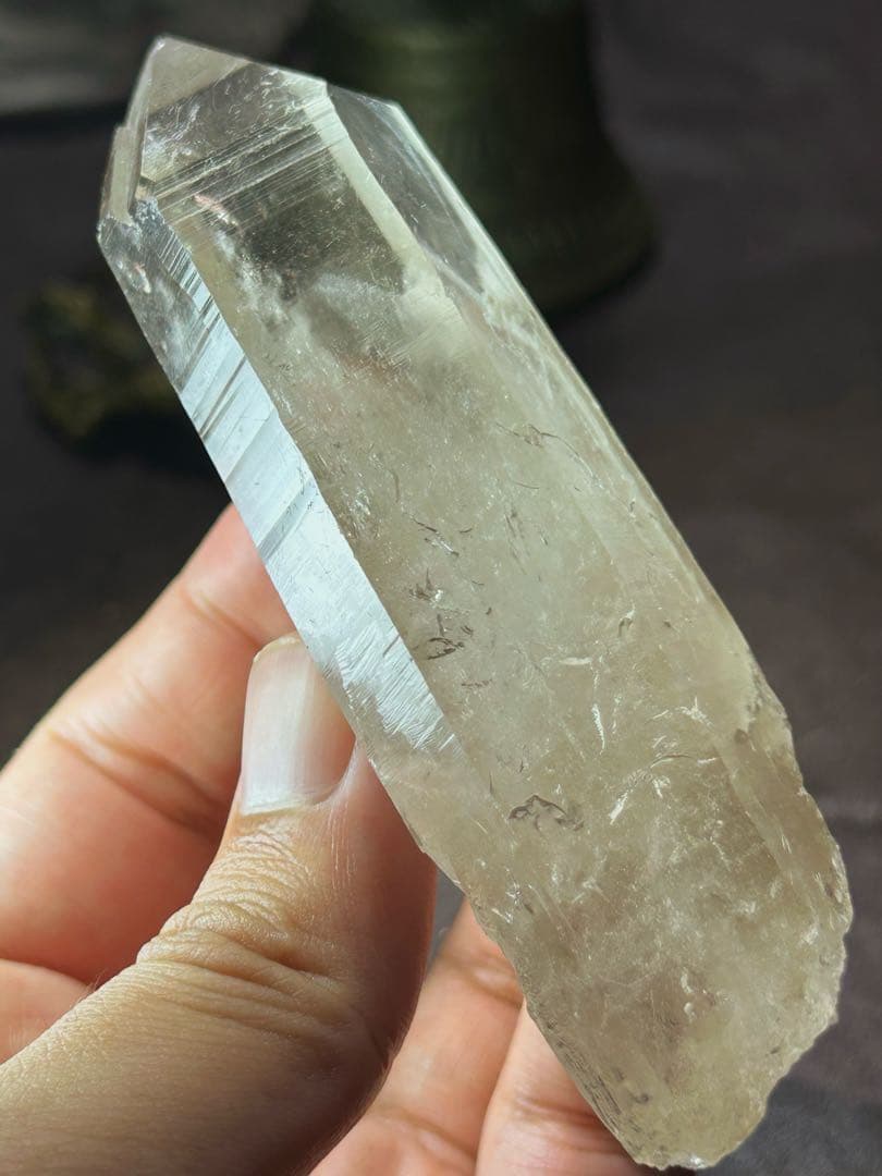 ☆別格高級品！福財龍王秘宝②！貫入水晶！マニカラン　水晶　原石　クラスター 特別価格/高品質]インド/マニカラン産ヒマラヤ水晶クラスター/超