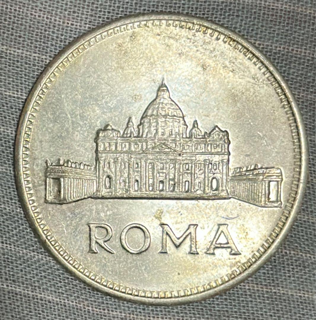 サン ピエトロ大聖堂目立った傷や汚れなし