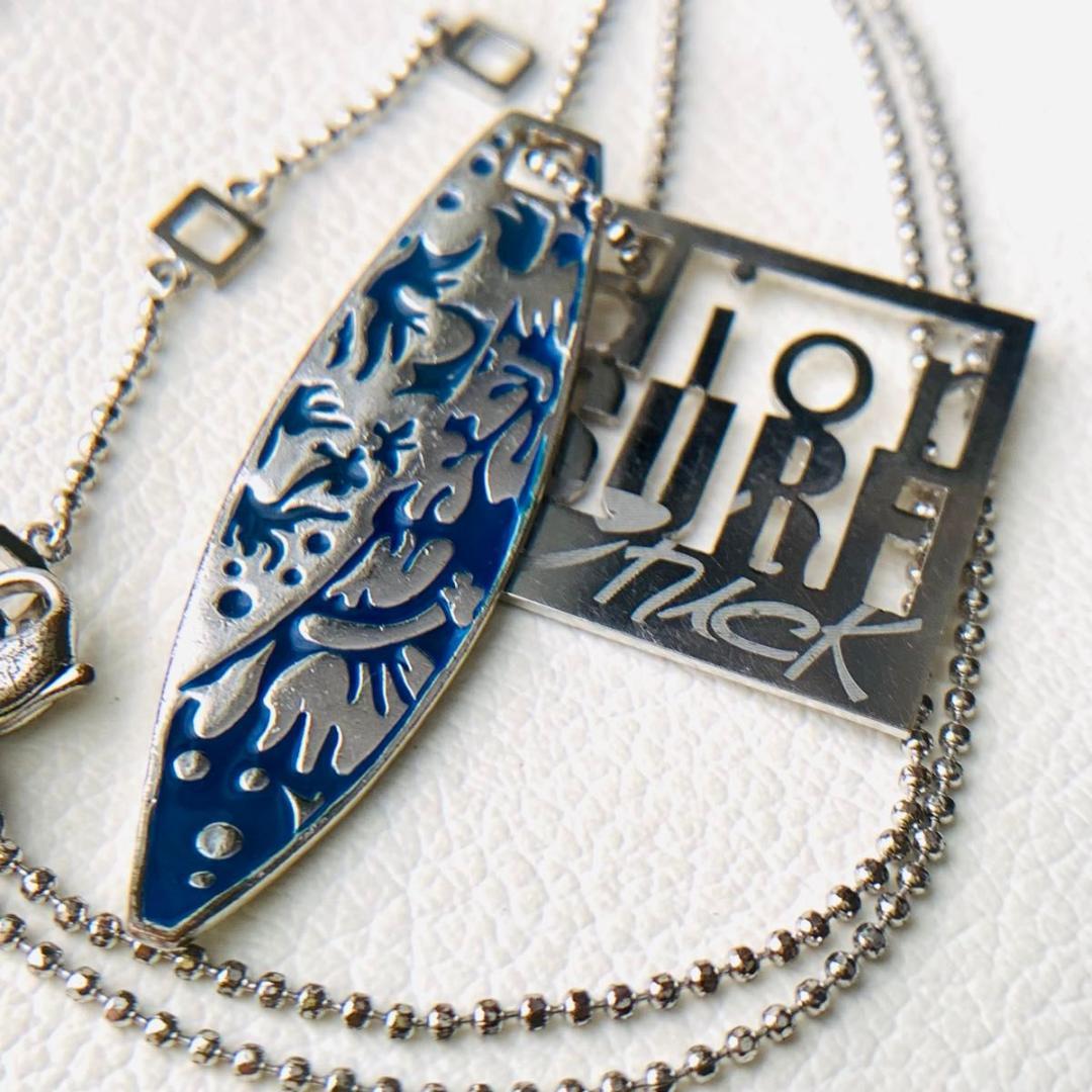 希少 サーフボード DIOR ロゴ プレート ネックレス 大ぶりデザン