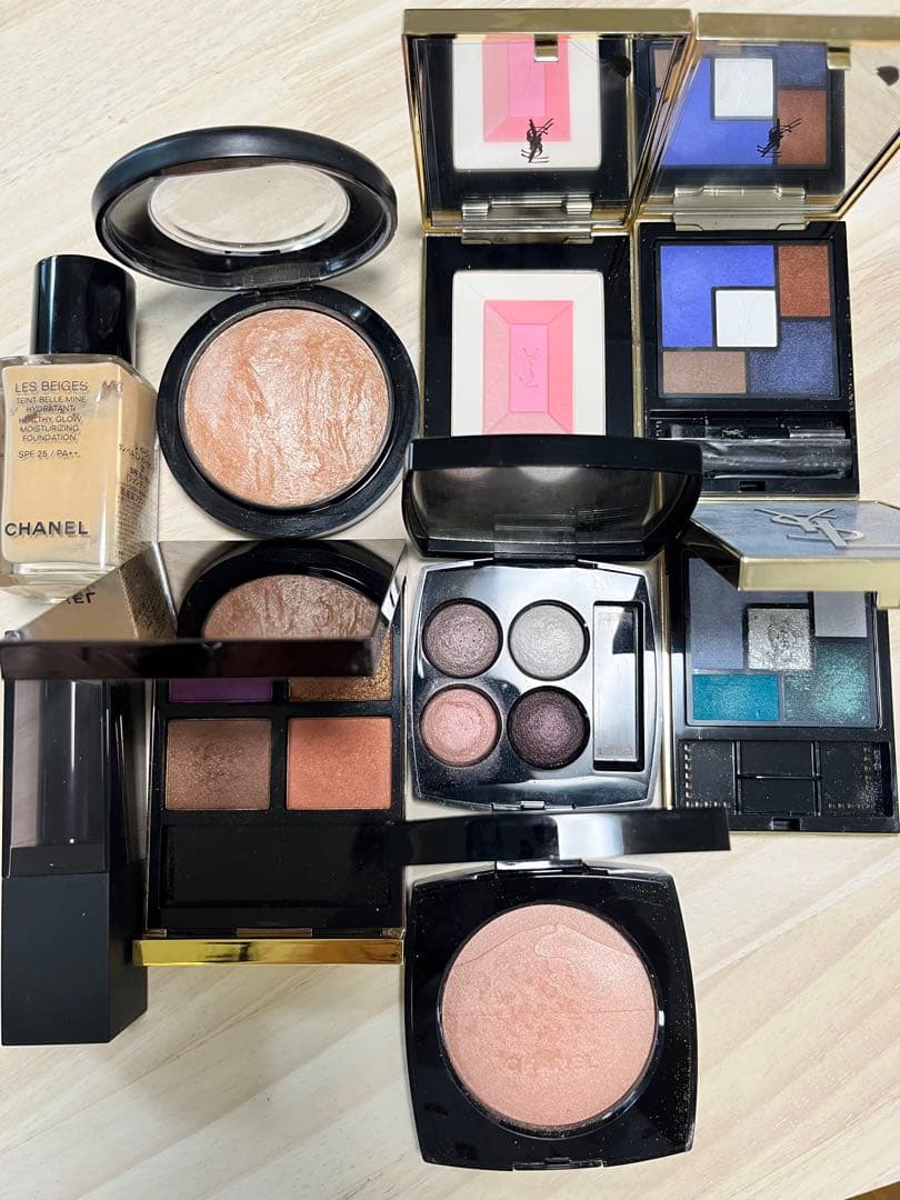 化粧品まとめ売りYves Saint Laurent Beaute WWW_OLIVIERBERNSTEIN_COM