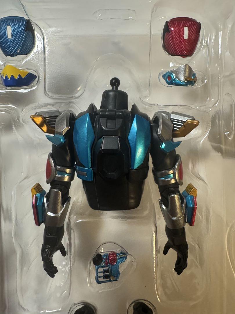 S.H.Figuarts仮面ライダーギーツ　タイクーン、バッファ、パンクジャック
