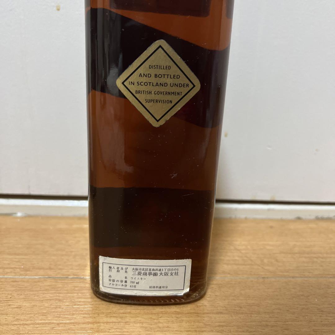 ウイスキー Johnnie Walker Black Label 750ml