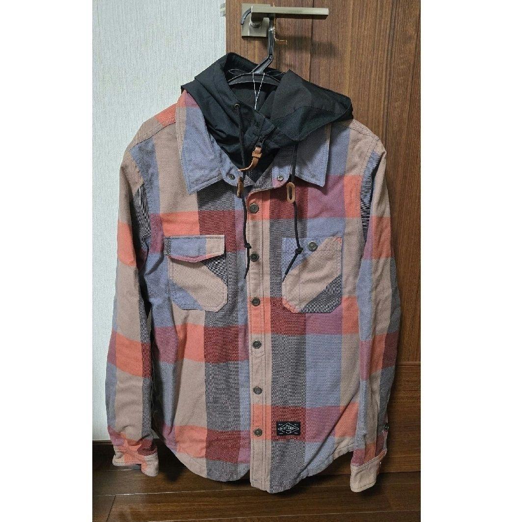 ホールデン タークイン スノーボード ジャケット ウエアS HOLDEN