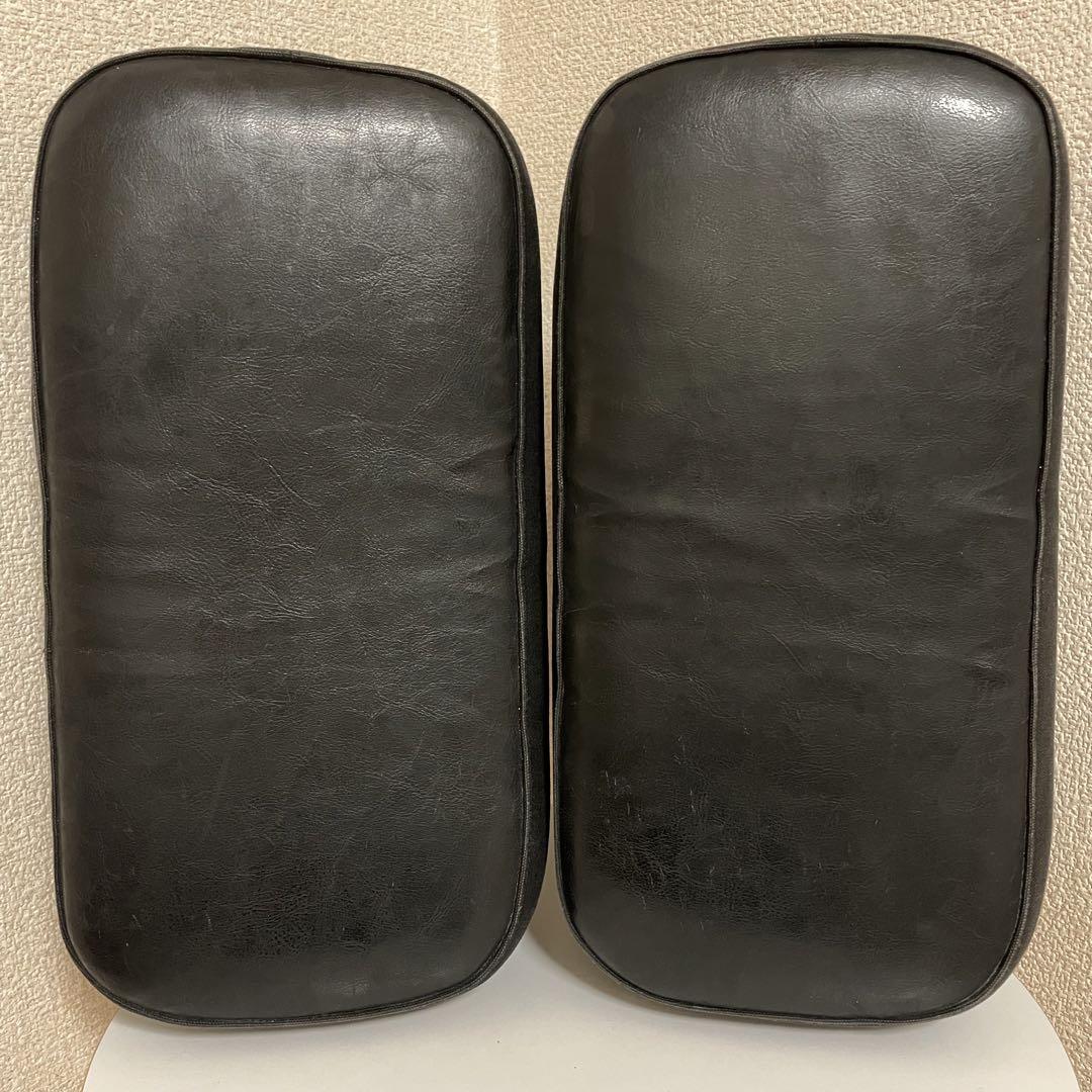 SALE ！キックミット イサミ ISAMI 2個セット