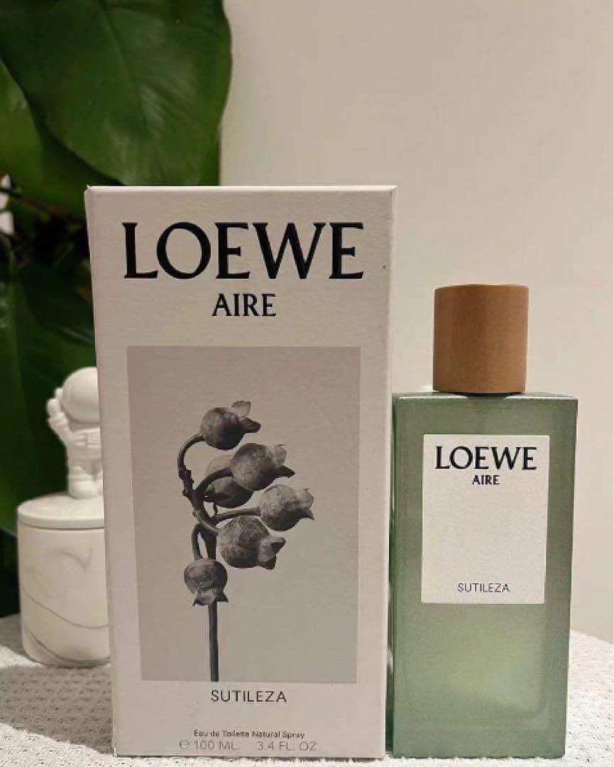 新品未開封ロエベ アイレ スティレサ オードゥ トワレ 100ml 香水@02