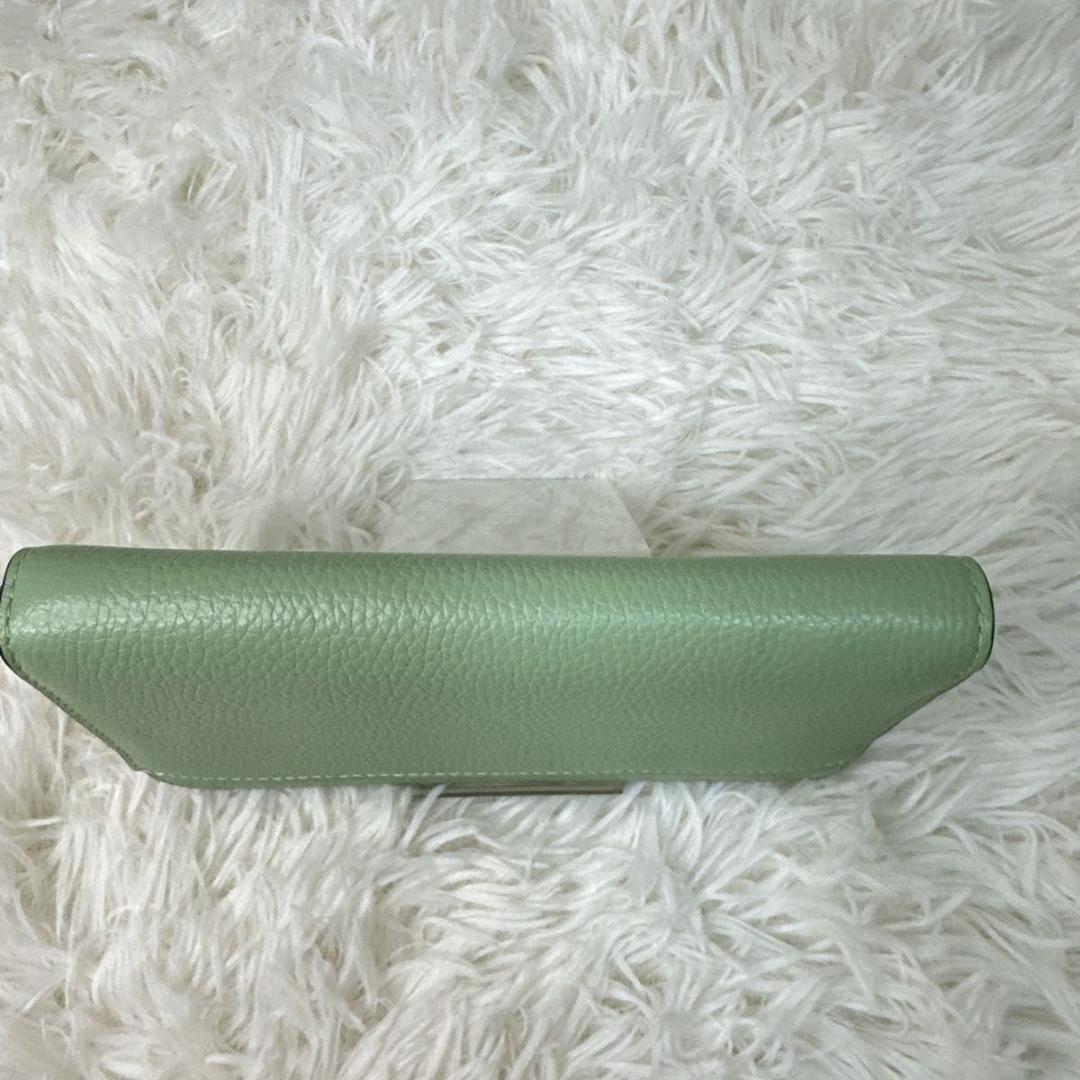 希少 COACH エッセンシャル ミディアムフラップウォレット ライトグリーン 希少 COACH エッセンシャル ミディアムフラップウォレット