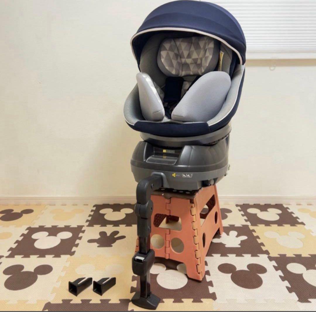 ✨ほぼ新品✨コンビ チャイルドシート クルムーヴスマートisofix ネイビー