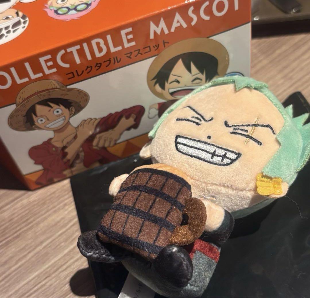 USJ ONE PIECE コレクタブル マスコット ゾロ - メルカリ