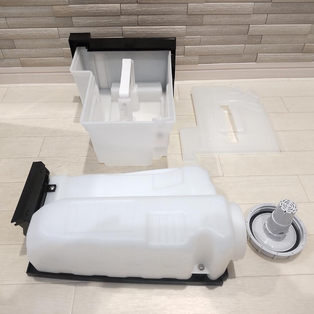 ★新品フィルター付★ SHARP 除加湿空気清浄機 KC-HD70-W 19年製 ★新品フィルター付★ SHARP 除加湿空気清浄機 KC-HD70-W 19年製