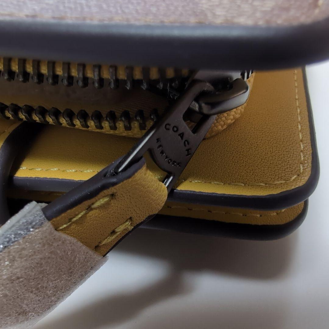 新品未使用 COACH 財布 ベージュ イエローインナー 風水 金運良好 新品未使用 COACH 財布 ベージュ イエローインナー 風水 金運