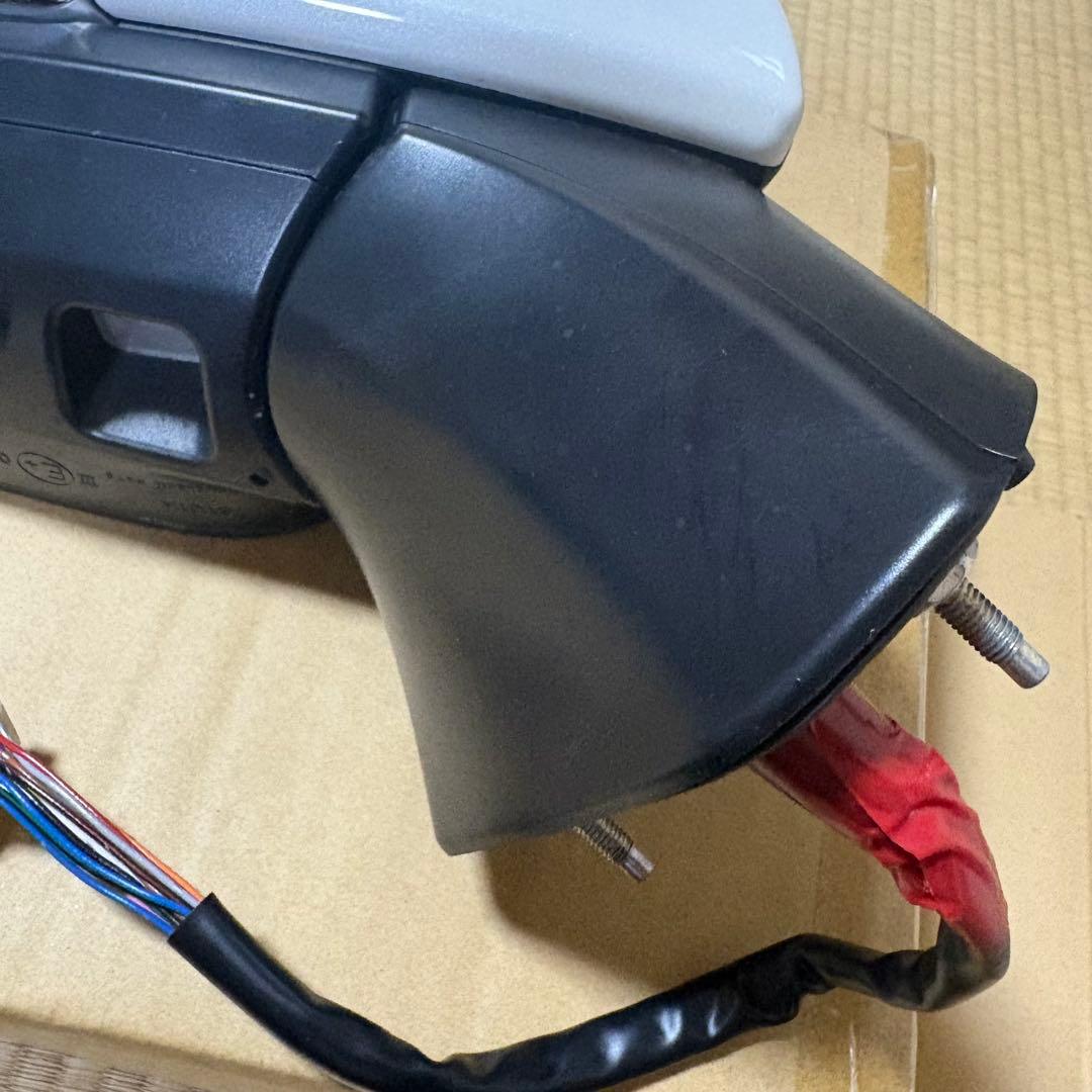 トヨタRAV4右ドアサイドミラーTOYOTA