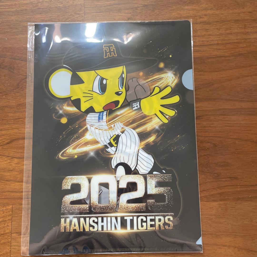 阪神タイガース 優勝記念 ジョーシン クリアファイル - メルカリ