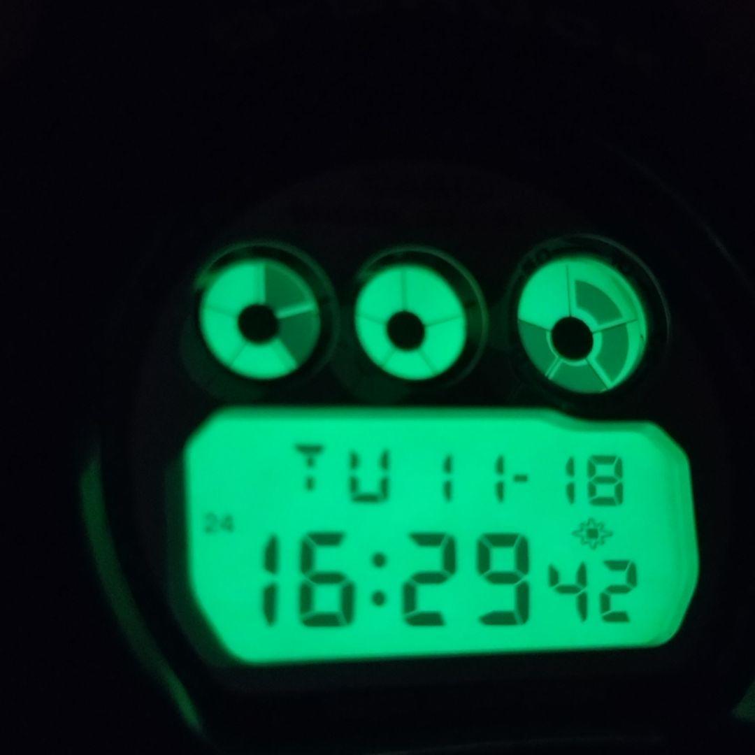 ネイビーパール