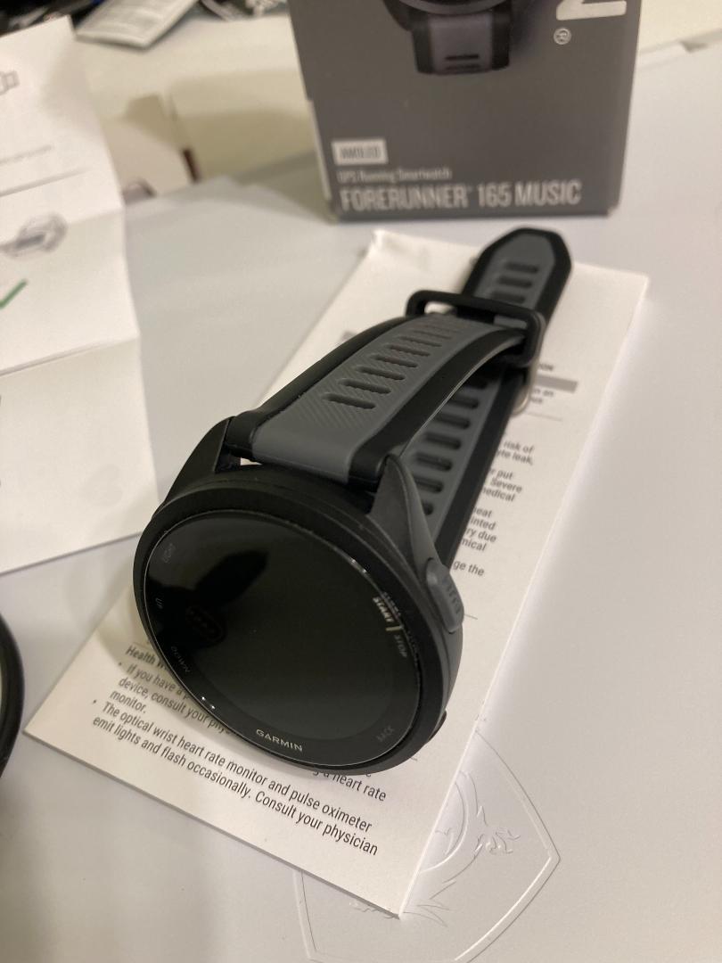 FORERUNNER165
